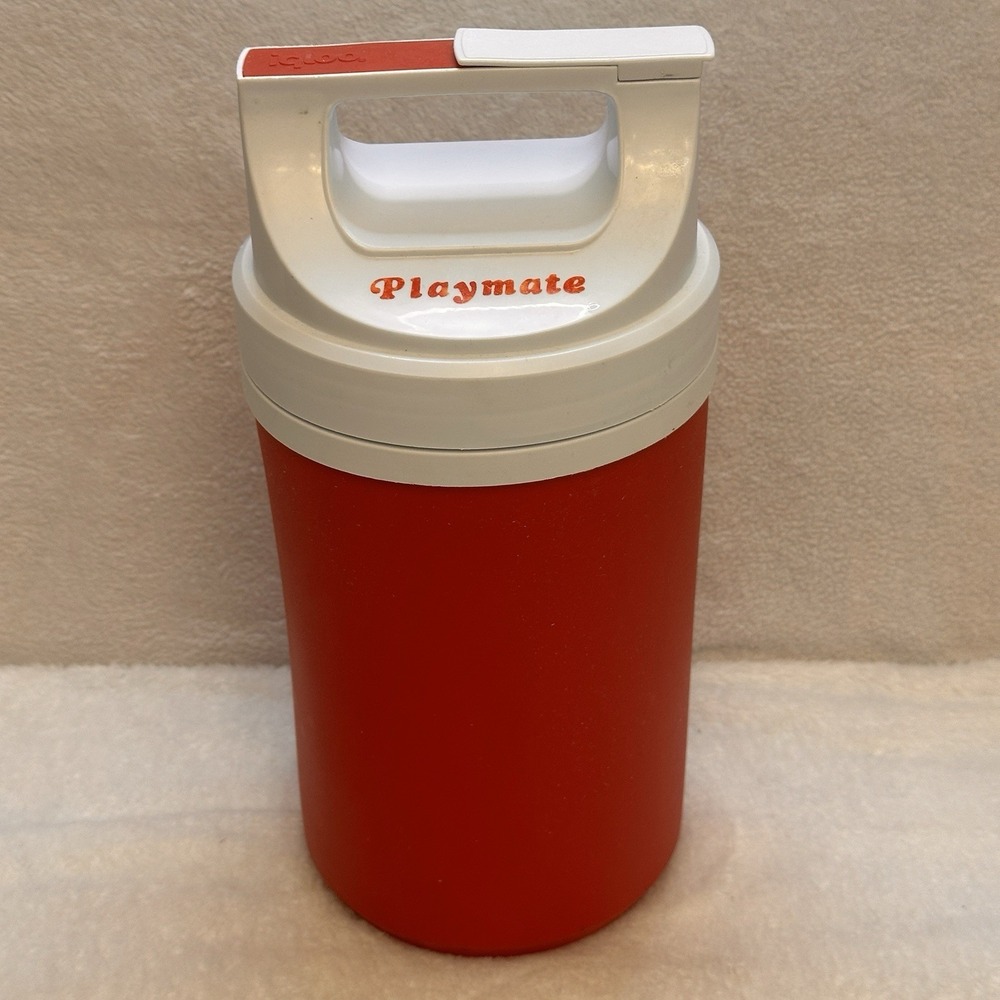 Vintage Igloo Playmate 1/2 Gallon Half Gal Water Jug Cooler Thermos Red‎ & White